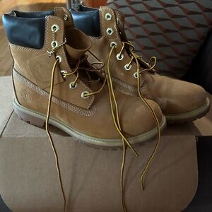 Timberland Tan and Black Boots
